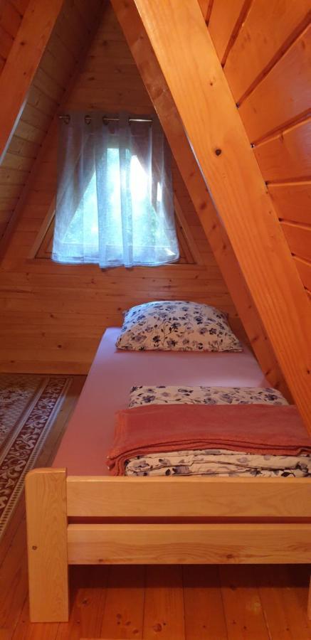 Letniskowe Pod Lasem Lodge *