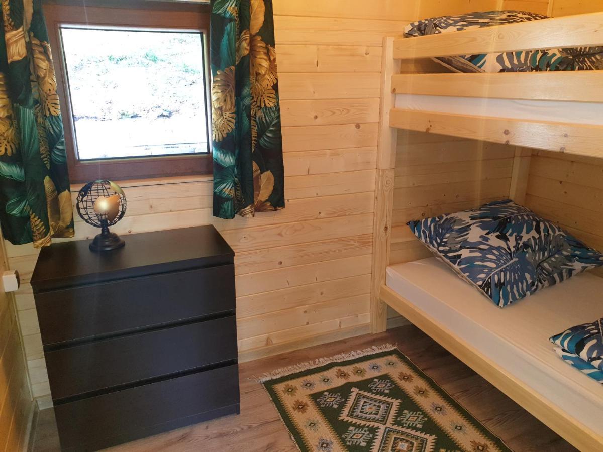 Letniskowe Pod Lasem Lodge *